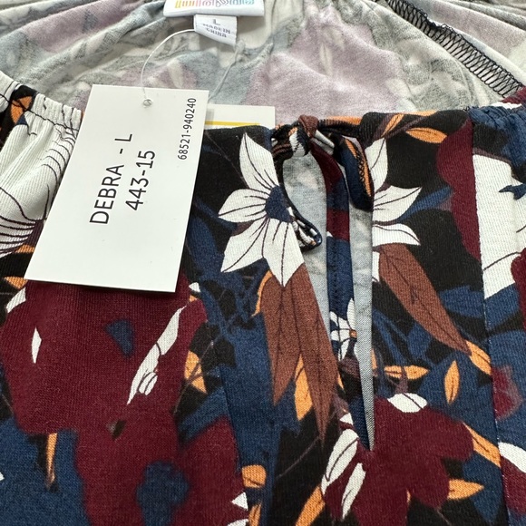Lularoe Debra Peasant blouse L - Picture 2 of 2